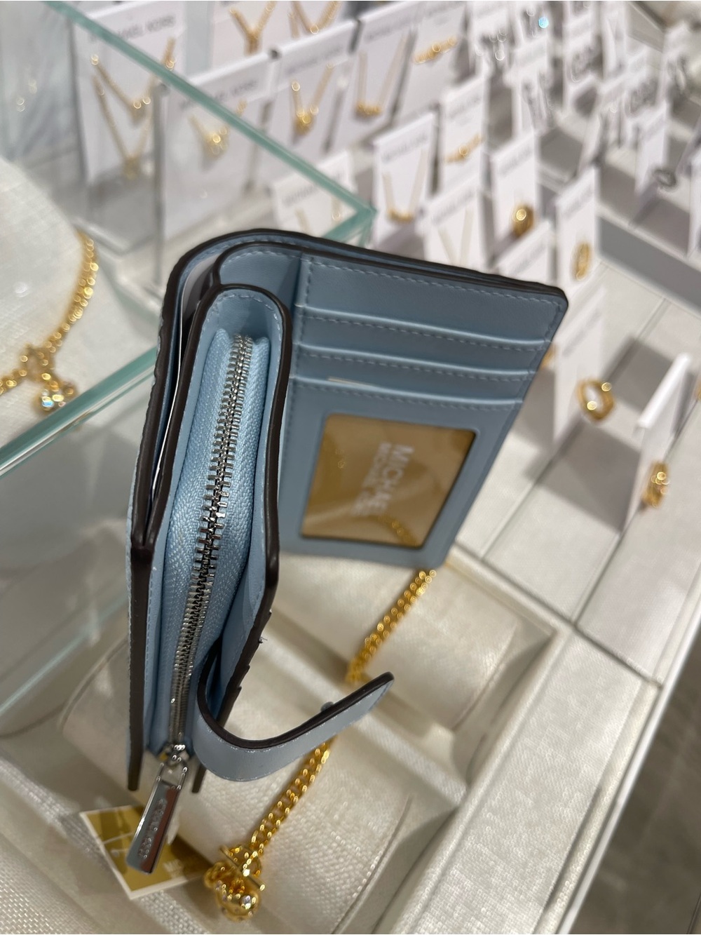 Michael Kors Jet Set Travel Md MK Logo Debossed Bifold Wallet
Pale Ocean 
NWT - Picture 6 of 16
